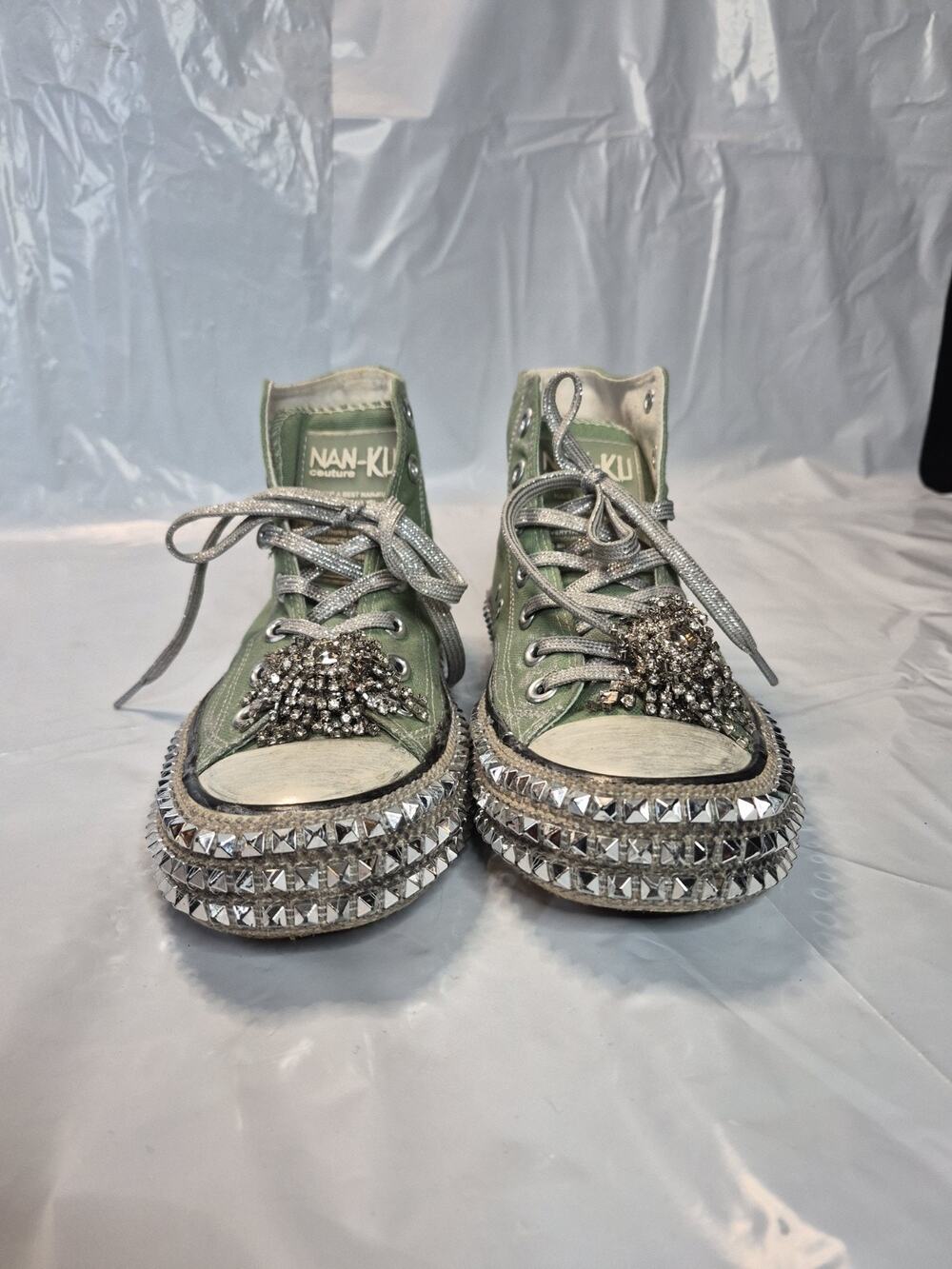 Nan-ku Couture Free Shoes Green Women's Sneakers Studs & Rhinestones Sz 8.5
